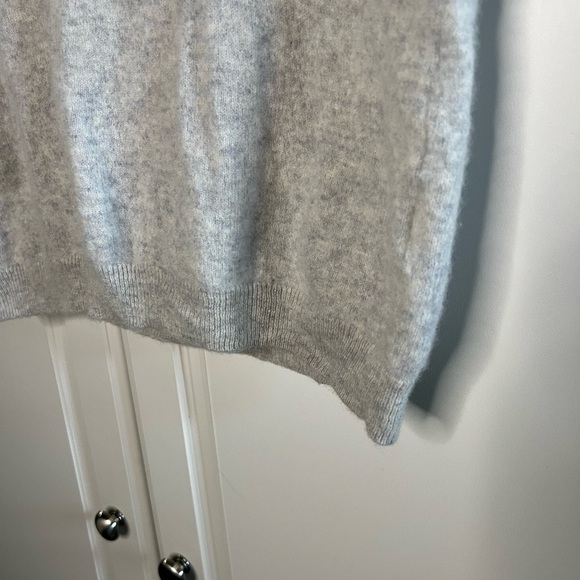 Paloma 100% Cashmere Short Sleeve Sweater - Picture 3 of 10